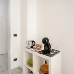 Augustea * בארי
