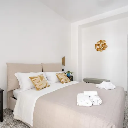 Апартаменты Augustea Бари